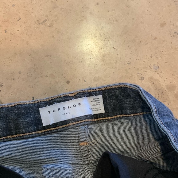 Topshop/ Jamie high waist ripped hem skinny jeans. - Picture 3 of 5